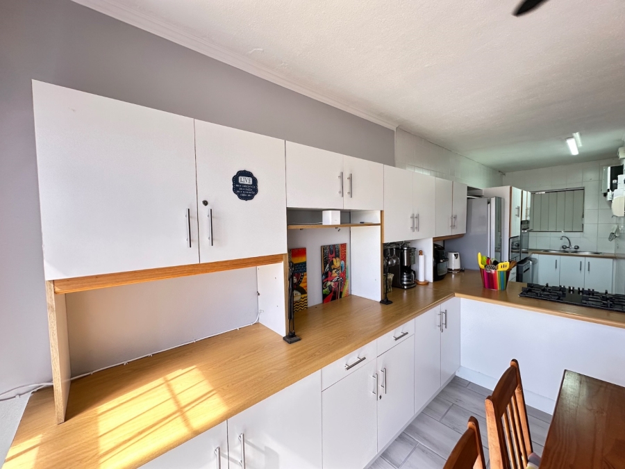 3 Bedroom Property for Sale in Mossel Bay Central Western Cape